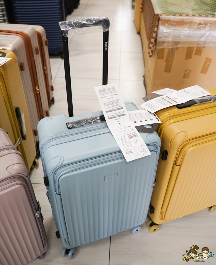 台南行李箱 安南 必買 好逛好買好便宜 休閒 旅遊 行李箱 禾雅 萬國