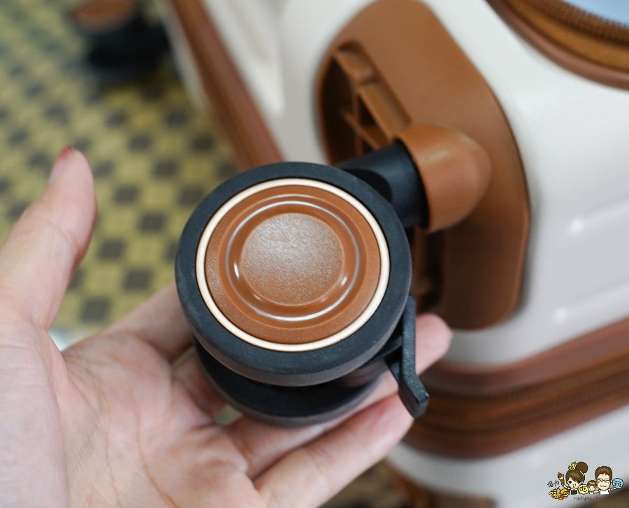 台南行李箱 安南 必買 好逛好買好便宜 休閒 旅遊 行李箱 禾雅 萬國