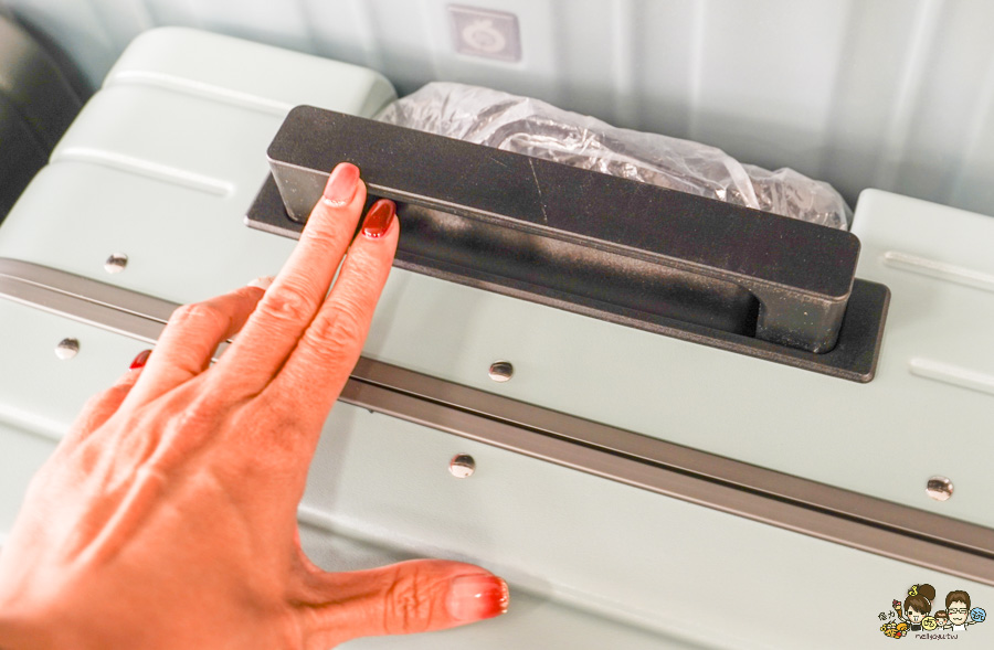 台南行李箱 安南 必買 好逛好買好便宜 休閒 旅遊 行李箱 禾雅 萬國