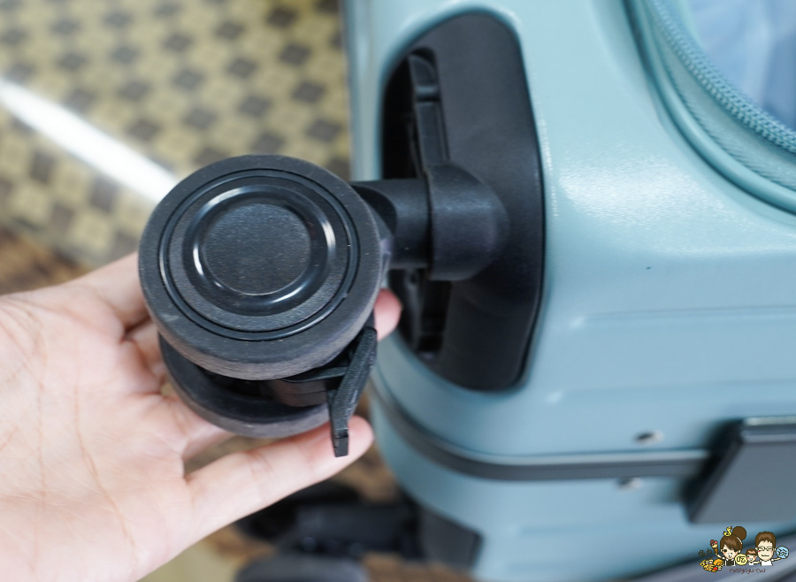 台南行李箱 安南 必買 好逛好買好便宜 休閒 旅遊 行李箱 禾雅 萬國