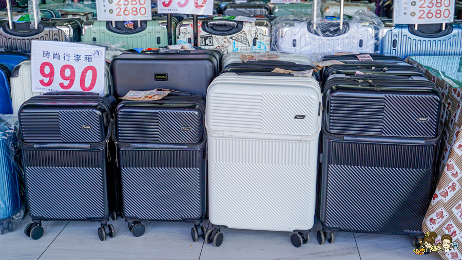 台南行李箱 安南 必買 好逛好買好便宜 休閒 旅遊 行李箱 禾雅 萬國