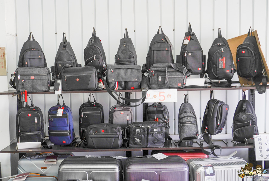 台南行李箱 安南 必買 好逛好買好便宜 休閒 旅遊 行李箱 禾雅 萬國