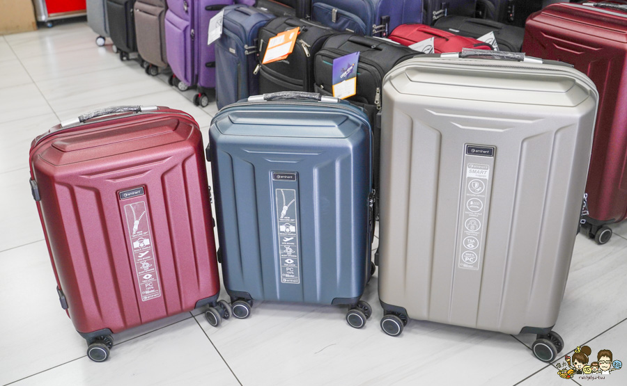 台南行李箱 安南 必買 好逛好買好便宜 休閒 旅遊 行李箱 禾雅 萬國