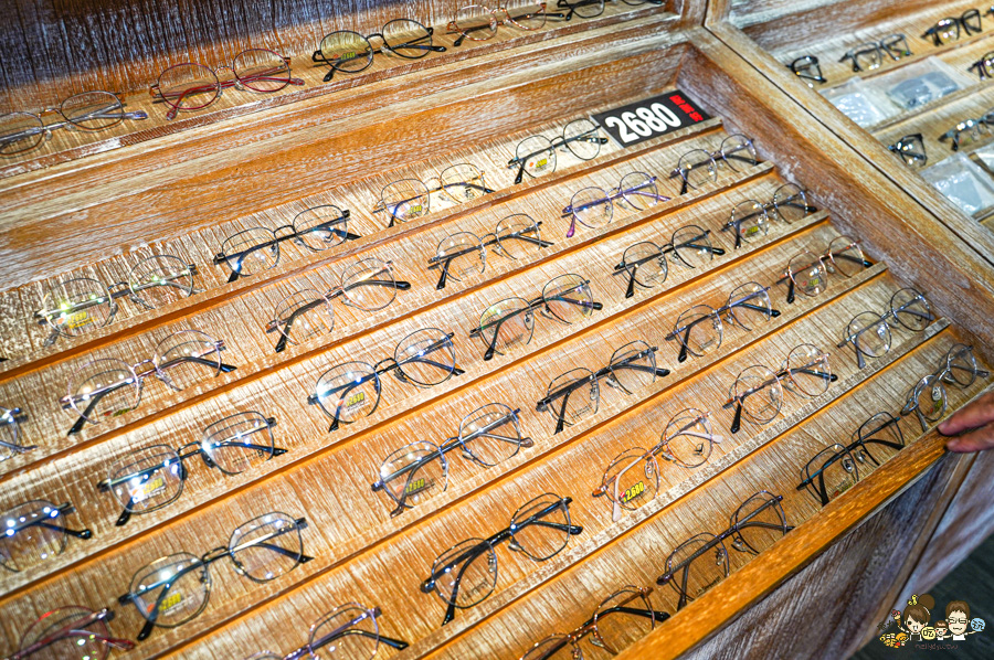  Dewei 得崴眼鏡 醉便宜 高雄 配眼鏡 眼鏡行推薦 平價 買一送一