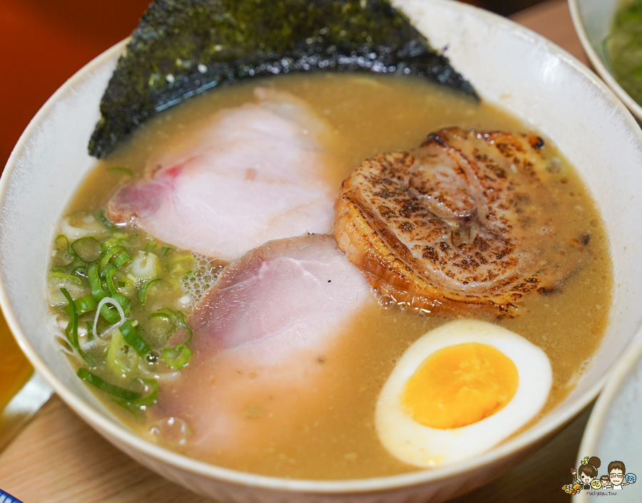  ラーメン麵柒八 鳳山拉麵 高雄拉麵 日式拉麵 必吃 排隊 好吃 最強 宵夜 鳳山夜市