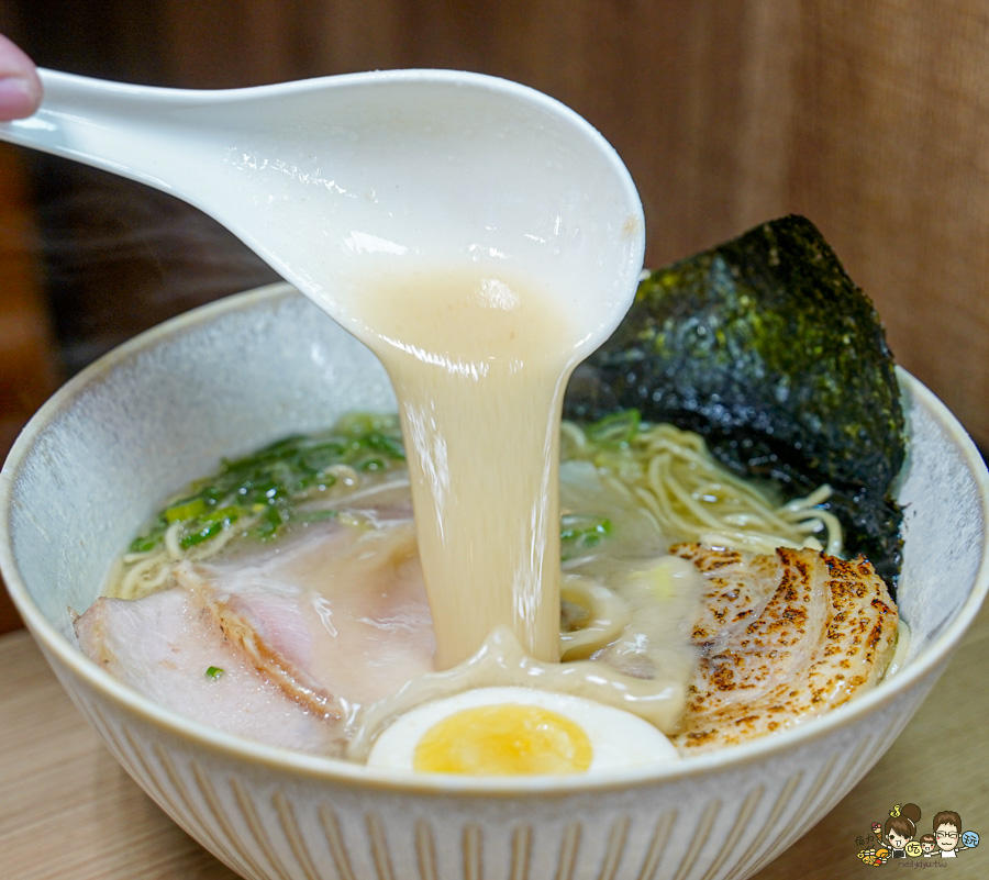  ラーメン麵柒八 鳳山拉麵 高雄拉麵 日式拉麵 必吃 排隊 好吃 最強 宵夜 鳳山夜市