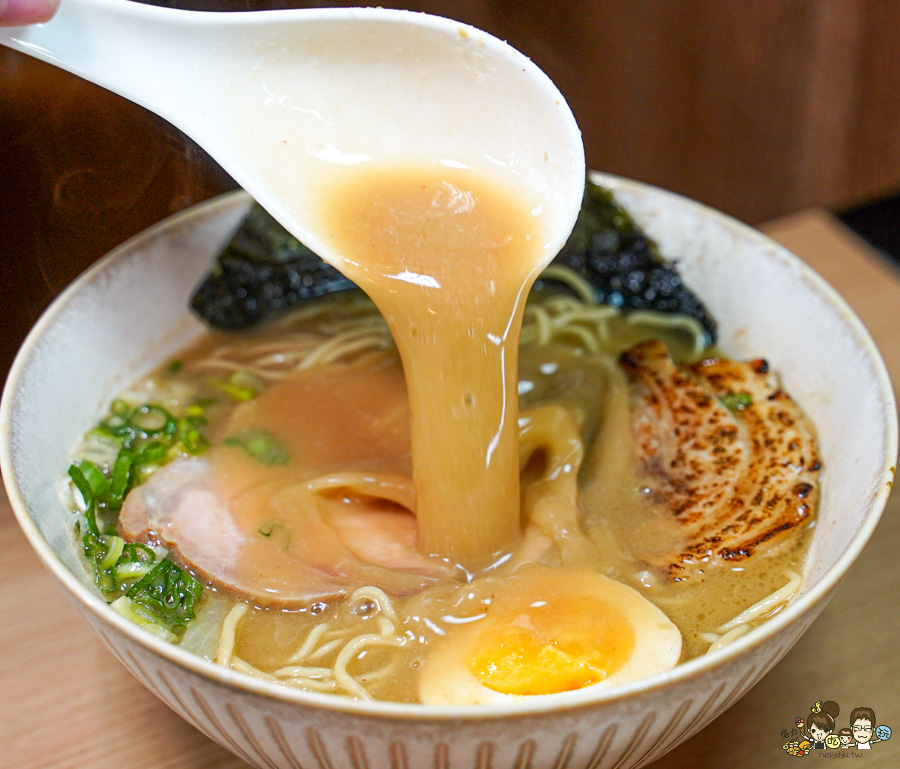  ラーメン麵柒八 鳳山拉麵 高雄拉麵 日式拉麵 必吃 排隊 好吃 最強 宵夜 鳳山夜市