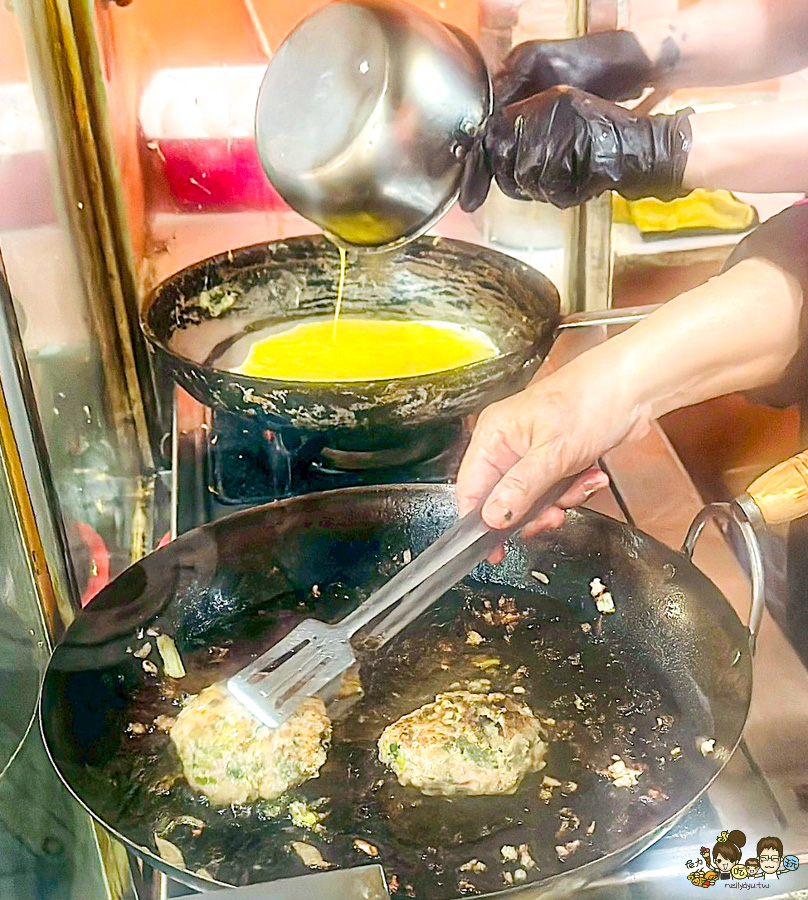 高雄第一豆漿燒餅堡 鼓山美食 鼓山早餐 漢堡 手工豬肉排 特製 獨家 