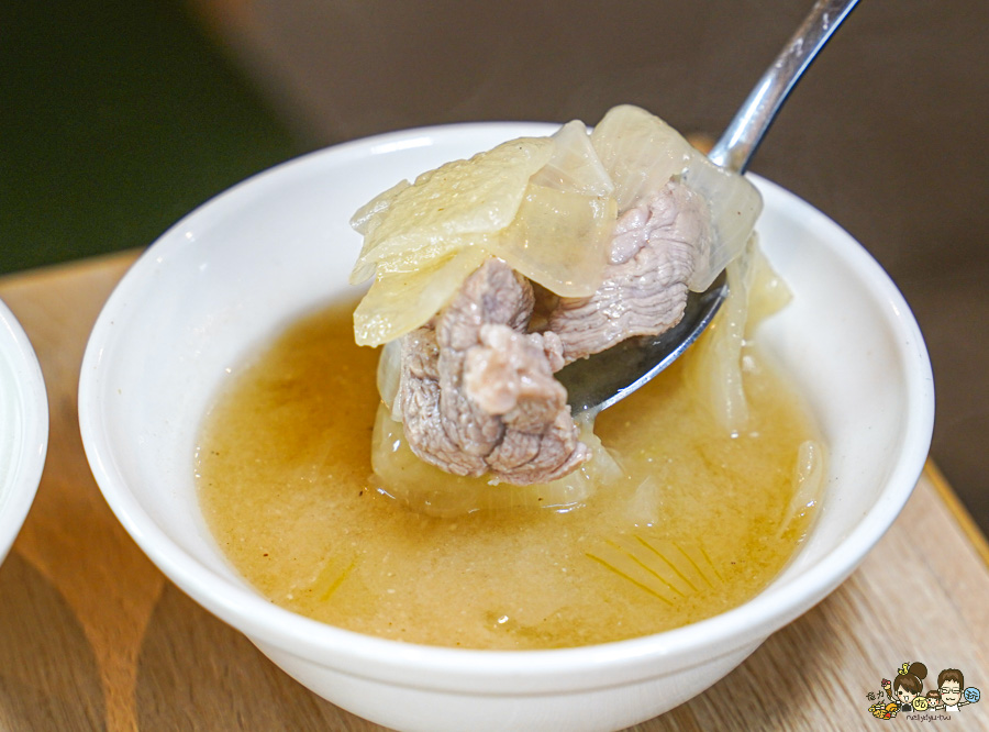 鋒勝豚王豬排亭 楠梓 炸豬排 牛肉 唐揚雞 聚餐 台積電 日式 後勁夜市旁 美食 高雄必吃 