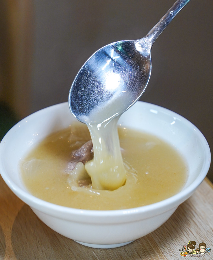 鋒勝豚王豬排亭 楠梓 炸豬排 牛肉 唐揚雞 聚餐 台積電 日式 後勁夜市旁 美食 高雄必吃 