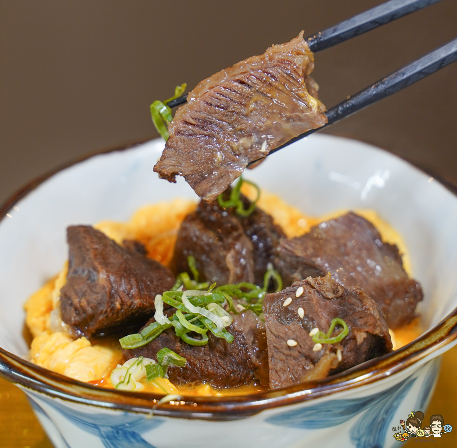 鋒勝豚王豬排亭 楠梓 炸豬排 牛肉 唐揚雞 聚餐 台積電 日式 後勁夜市旁 美食 高雄必吃 