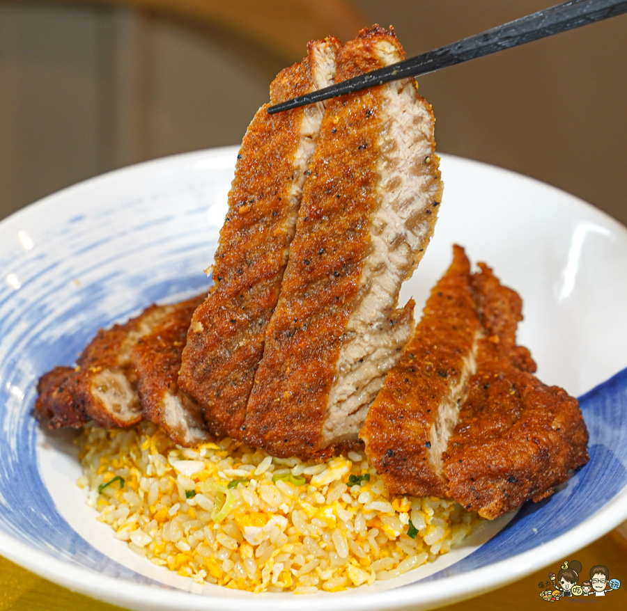 鋒勝豚王豬排亭 楠梓 炸豬排 牛肉 唐揚雞 聚餐 台積電 日式 後勁夜市旁 美食 高雄必吃 