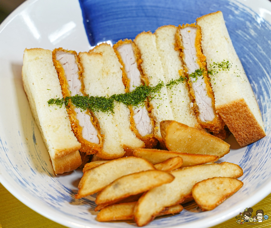 鋒勝豚王豬排亭 楠梓 炸豬排 牛肉 唐揚雞 聚餐 台積電 日式 後勁夜市旁 美食 高雄必吃 