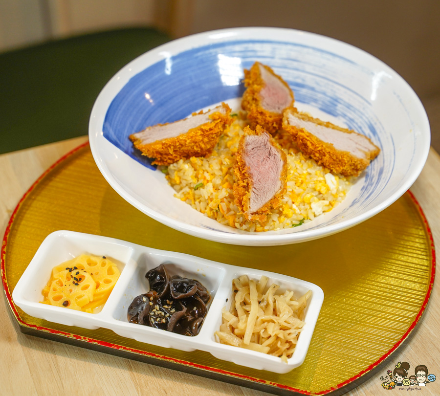 鋒勝豚王豬排亭 楠梓 炸豬排 牛肉 唐揚雞 聚餐 台積電 日式 後勁夜市旁 美食 高雄必吃 