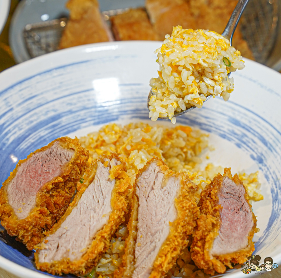 鋒勝豚王豬排亭 楠梓 炸豬排 牛肉 唐揚雞 聚餐 台積電 日式 後勁夜市旁 美食 高雄必吃 