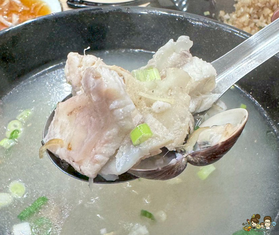 三誠複合式料理 一誠禾食 壽司 生魚片 炸雞腿 排骨 手捲 日料 生魚片 