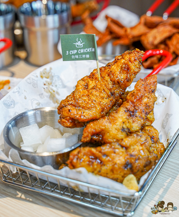 Bonchon本村韓食炸雞 招牌蒜醬 經典洋釀 秘製香辣 大立百貨 韓式炸雞 韓式料理 釜山 美食 KPOP