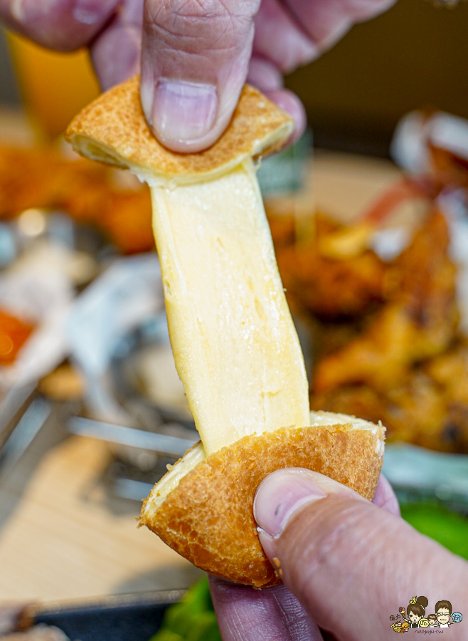 Bonchon本村韓食炸雞 招牌蒜醬 經典洋釀 秘製香辣 大立百貨 韓式炸雞 韓式料理 釜山 美食 KPOP