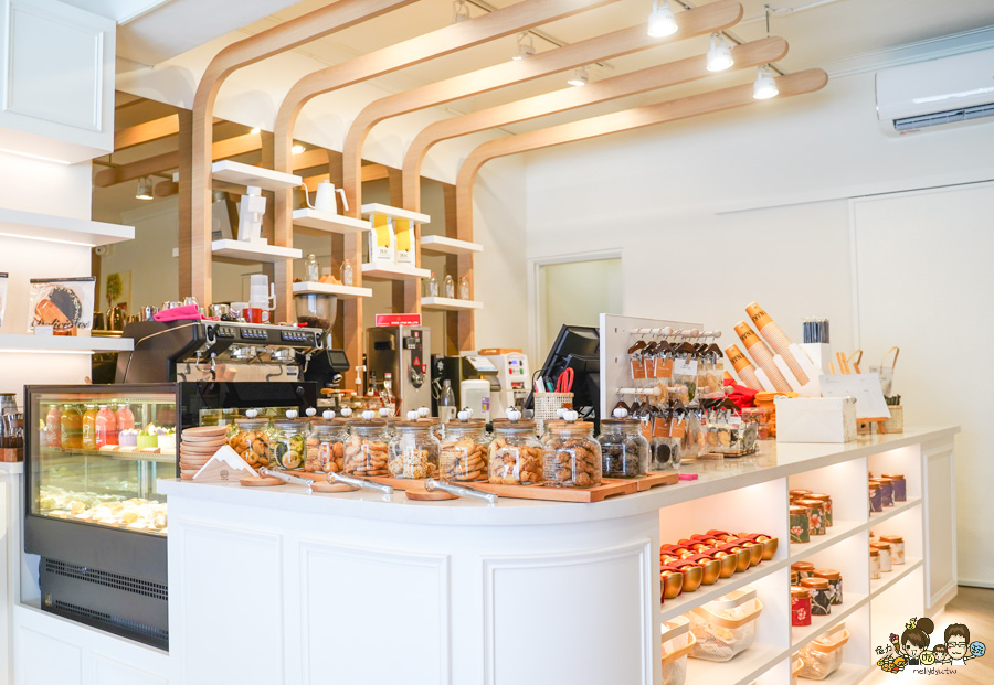 中村文御 台南・西門の菓子店 台南 餅乾 咖啡館 國華街 客製化 甜點 必吃 必追 高雄來的 