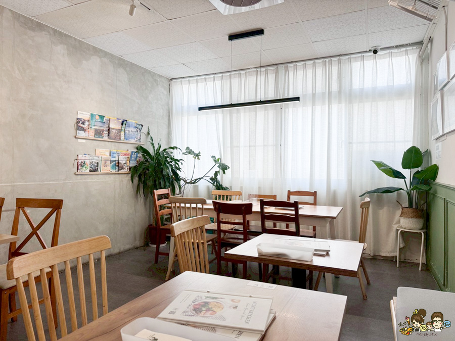 Mumu Kitchen 烘烤燕麥 澳式早午餐 必吃 好吃 排隊 早午餐 高雄 拼盤 燕麥 特製