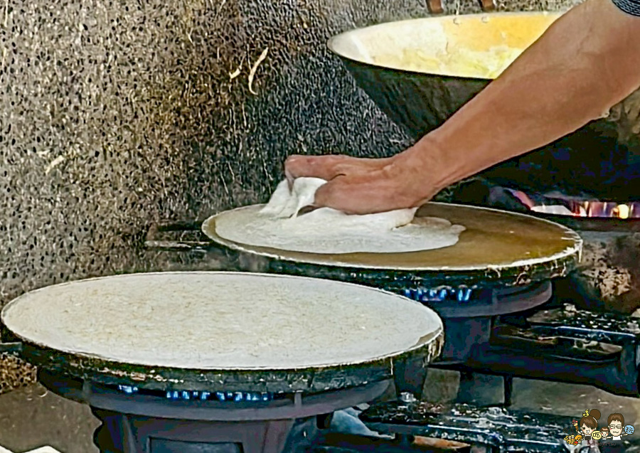 三民市場美食 春捲 全麥春捲 排隊人氣 高雄春捲大賽第一名 聖異捲全麥春捲