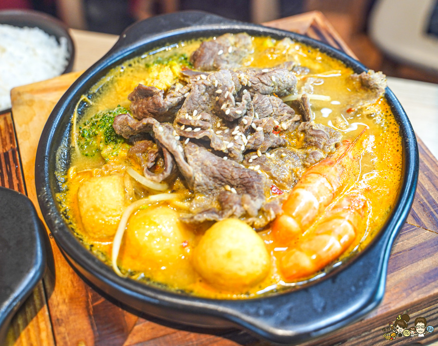 仁武第一間黃燜雞 老濟南黃燜雞米飯 美食 必吃 砂鍋 鍋物 乾鍋 好吃 推薦 仁武美食 必吃 南洋