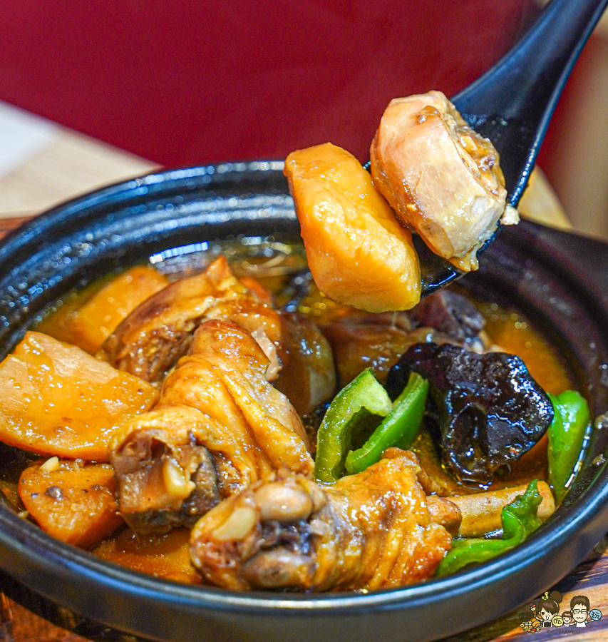 仁武第一間黃燜雞 老濟南黃燜雞米飯 美食 必吃 砂鍋 鍋物 乾鍋 好吃 推薦 仁武美食 必吃 南洋