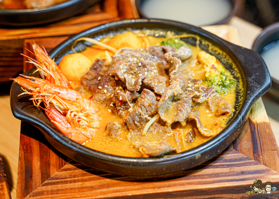 仁武第一間黃燜雞 老濟南黃燜雞米飯 美食 必吃 砂鍋 鍋物 乾鍋 好吃 推薦 仁武美食 必吃 南洋