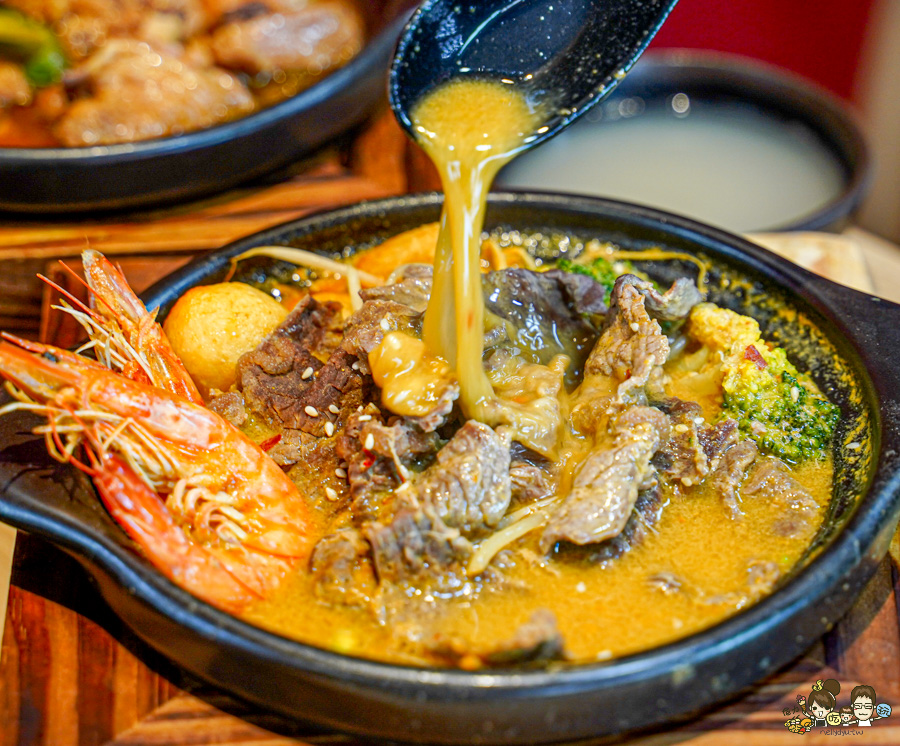 仁武第一間黃燜雞 老濟南黃燜雞米飯 美食 必吃 砂鍋 鍋物 乾鍋 好吃 推薦 仁武美食 必吃 南洋