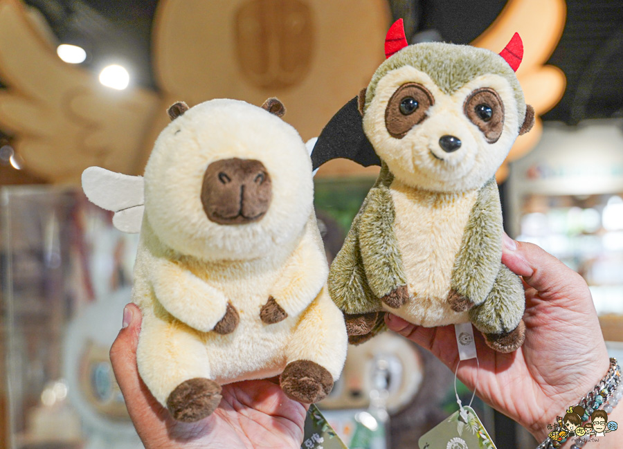 天使 惡魔寵物互動園區 中央公園 高雄親子景點 天使與惡魔寵物互動園區 高雄旅遊 親子旅遊 動物互動 網美打卡 高雄好去處 療癒系景點 親子體驗