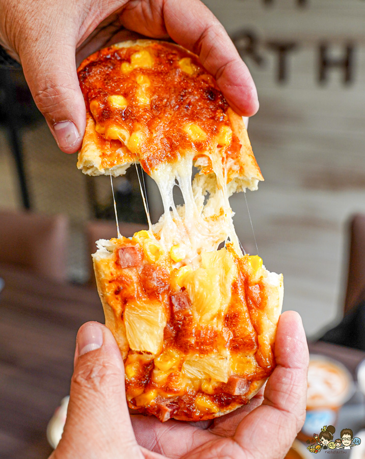 天使 惡魔寵物互動園區 中央公園 高雄親子景點 天使與惡魔寵物互動園區 高雄旅遊 親子旅遊 動物互動 網美打卡 高雄好去處 療癒系景點 親子體驗