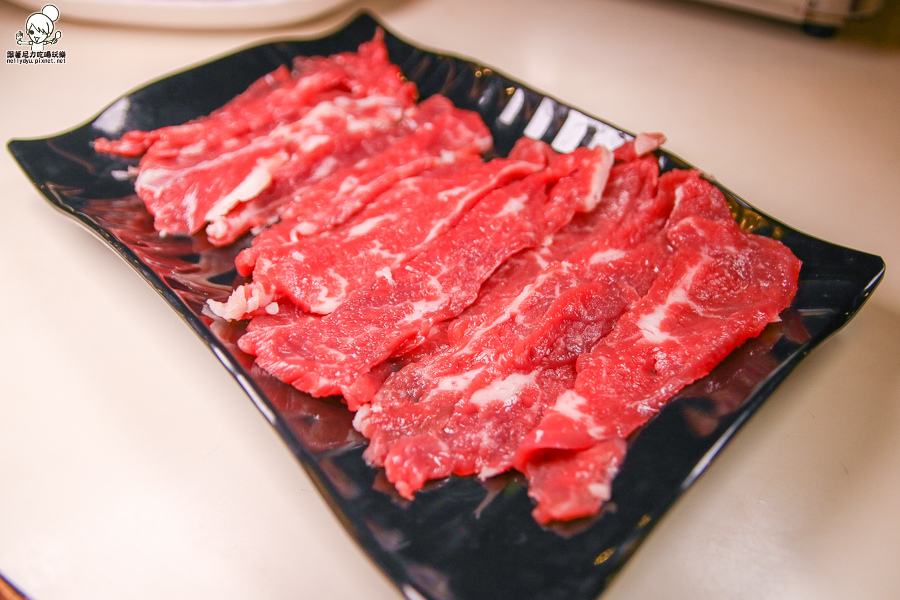 牛大溫體牛涮涮鍋 牛大牛肉爐 溫體牛肉 台南溫體牛肉 新鮮配送 高雄 (6 - 39).jpg