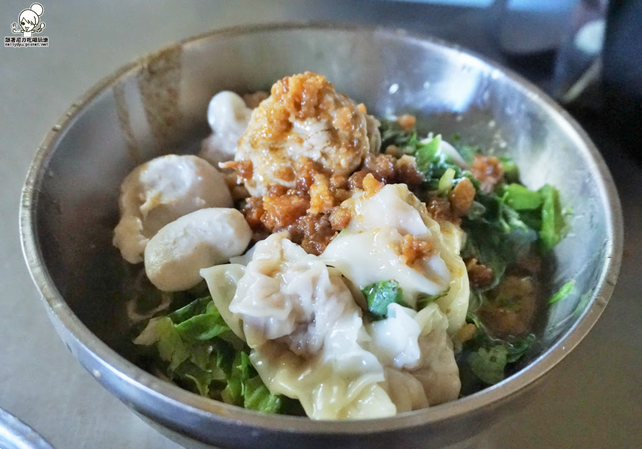 台南 鴨母寮 美食 必吃 垃圾麵 傳統美食 老字號 小吃 平價 (31 - 34).jpg